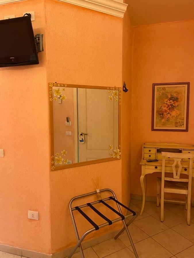 B&B Le Farfalle Palau Extérieur photo