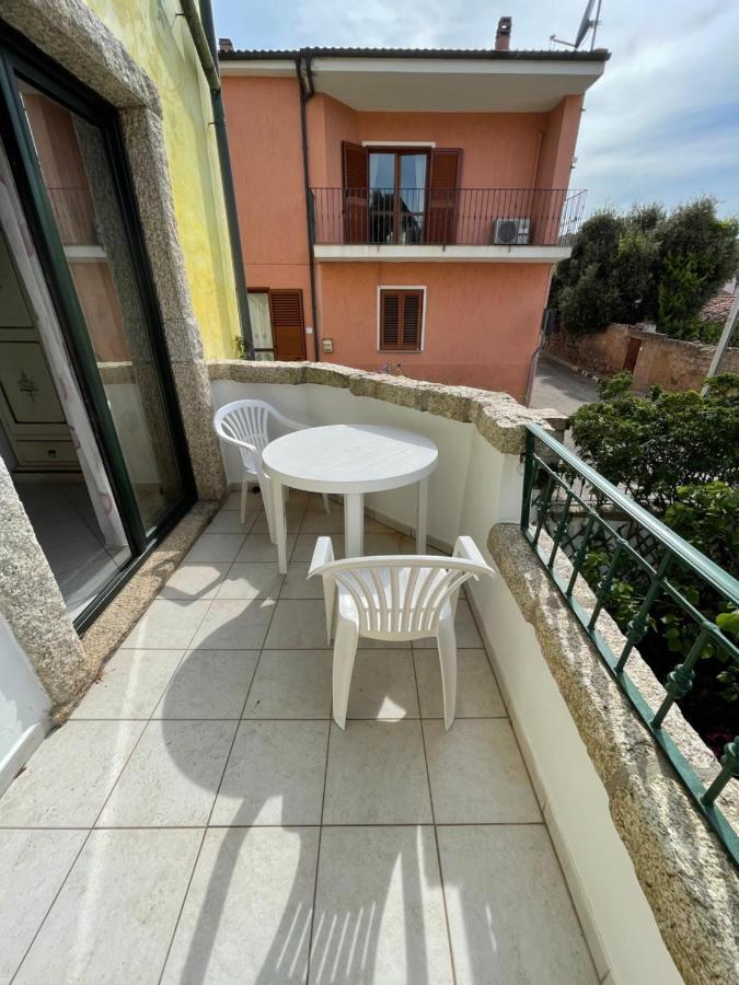 B&B Le Farfalle Palau Extérieur photo