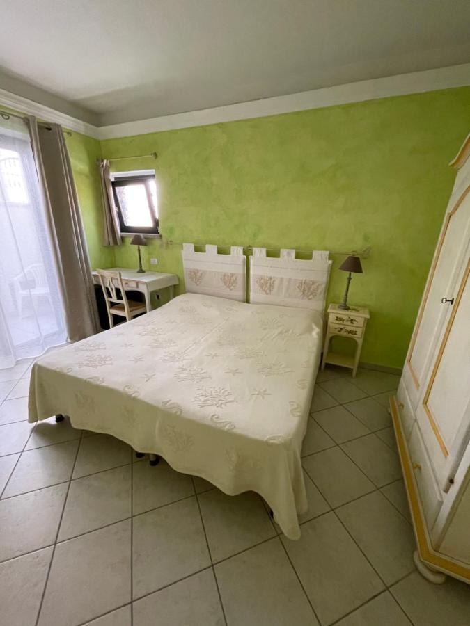B&B Le Farfalle Palau Extérieur photo