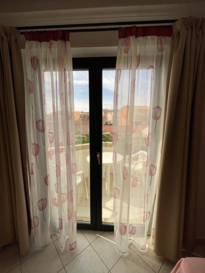 B&B Le Farfalle Palau Extérieur photo