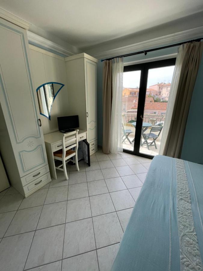 B&B Le Farfalle Palau Extérieur photo