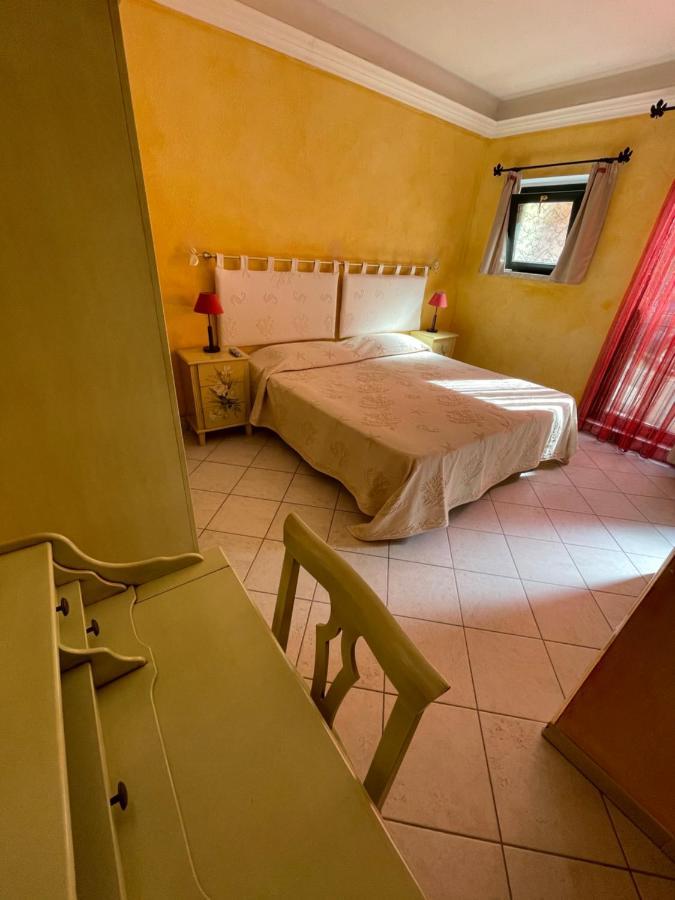 B&B Le Farfalle Palau Extérieur photo