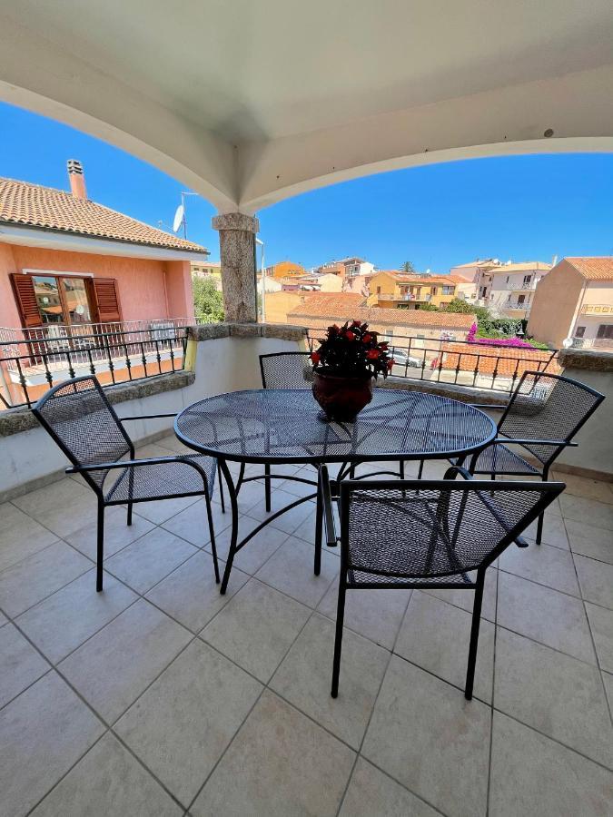 B&B Le Farfalle Palau Extérieur photo