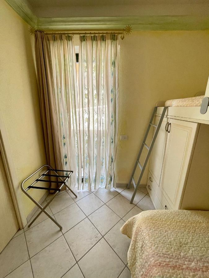 B&B Le Farfalle Palau Extérieur photo