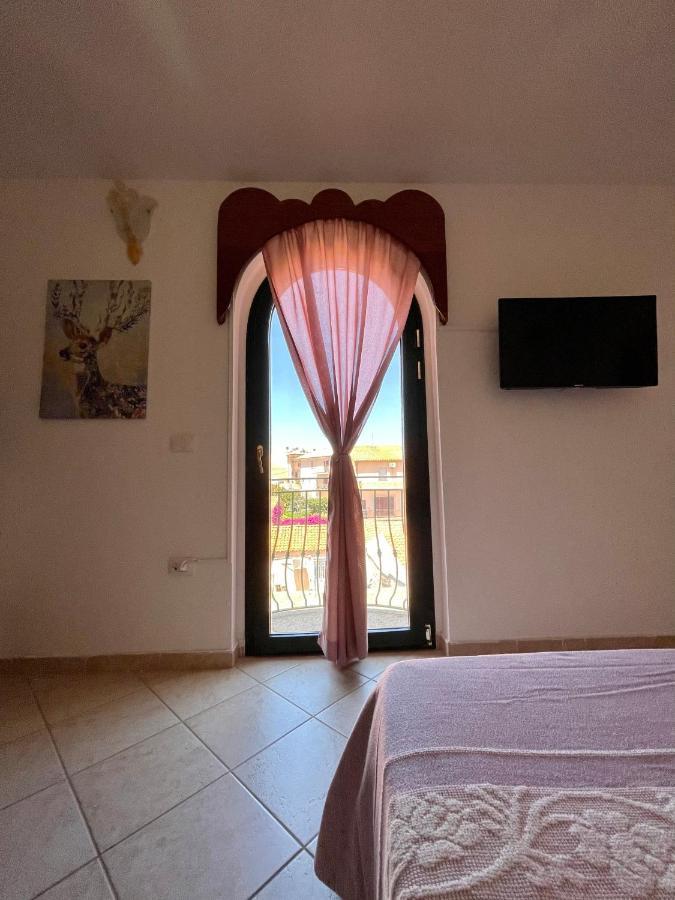 B&B Le Farfalle Palau Extérieur photo