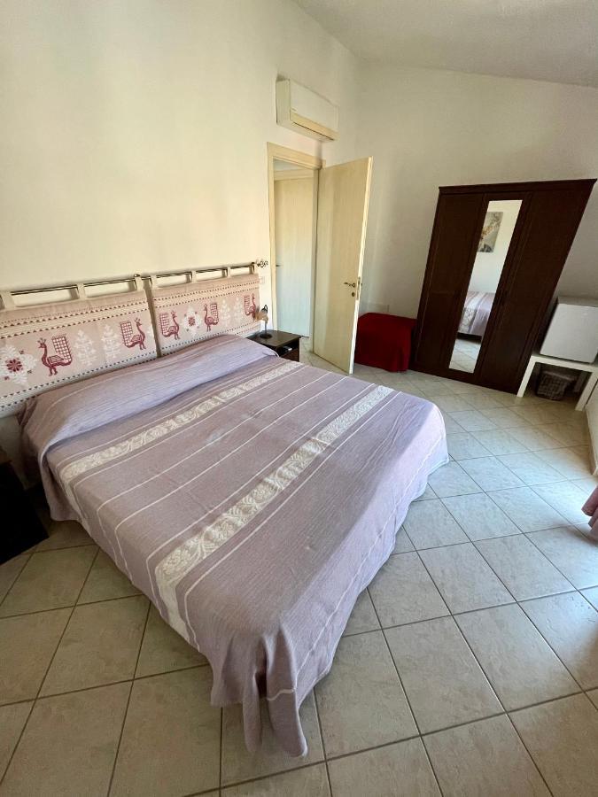 B&B Le Farfalle Palau Extérieur photo